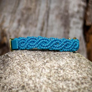 20-32,5 cm blaue Lagune Boho Halsband für kleine Hunde, Paracord Hundehalsband, Biothane Leine, Makramee Hundehalsband, Geburtstagsgeschenk für Hundemama