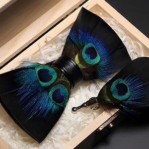 Mens Bow Tie with Brooch Set - Blue Peacock Feather Bow, Weddings & Groom Bowtie, Mens Accessory - Unique Gift for Him