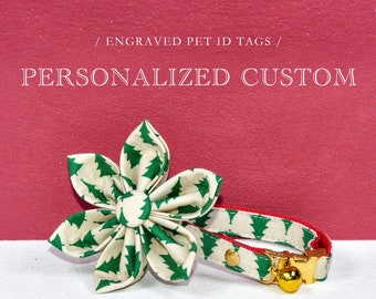Collar navideño con flores para gatos, collar personalizado para gatos, conjunto de collar con flores de pinos verdes, collar para gatitos y collar con flores para perros pequeños.