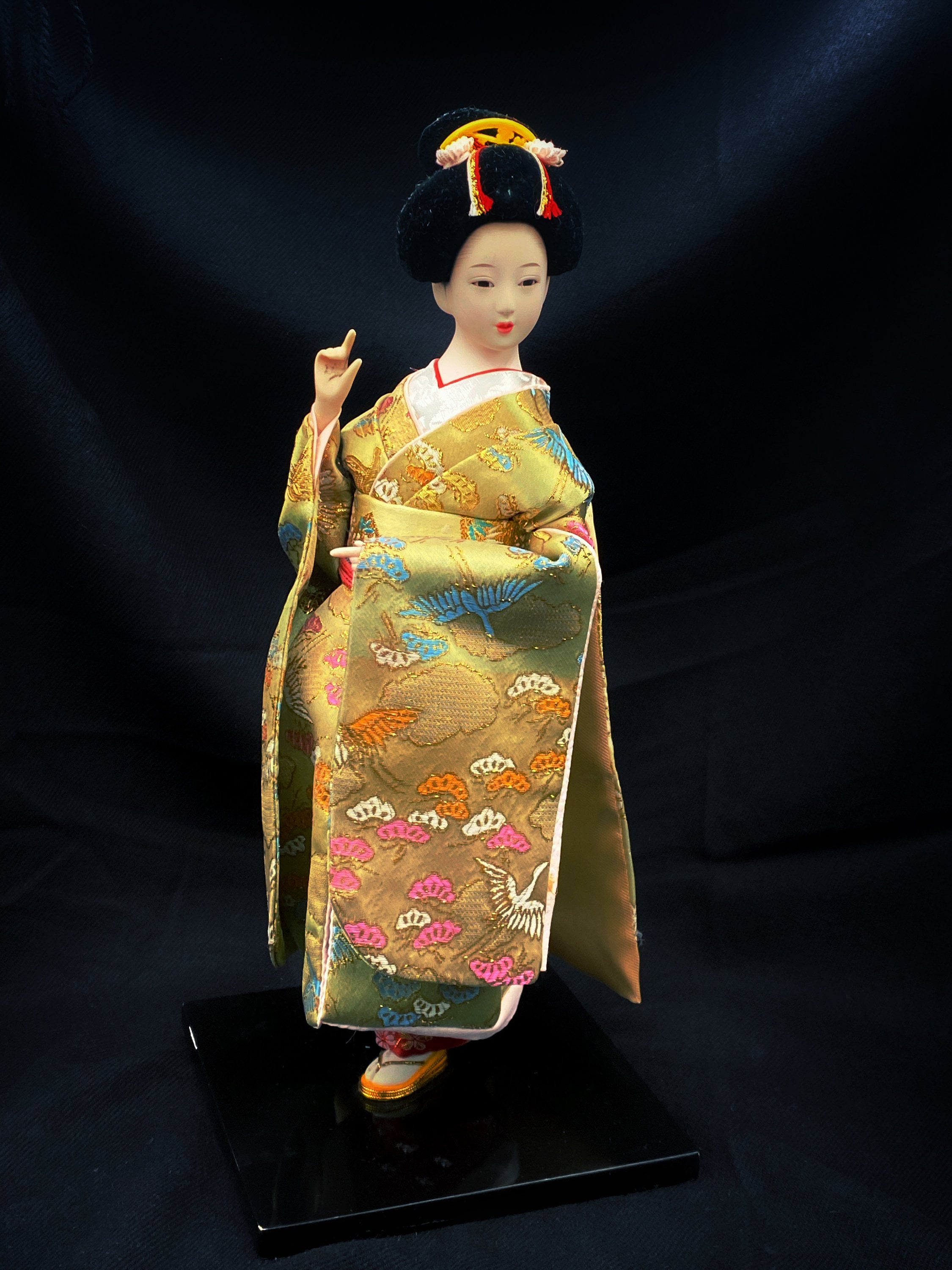 muñeca japonesa de porcelana