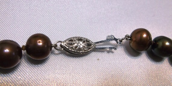 Vintage Brown Pearl Necklace 14K FIC Gold Filigree Clasp 16 Inch