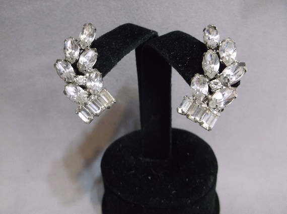 Weiss Clear Rhinestone Clip Earrings - image 1