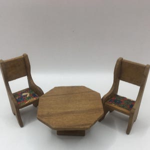 Mesa y sillas para casa de muñecas vintage a escala 1:16: Muebles en miniatura Lundby