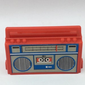 Vintage Sindy Doll Beach Party Red Tape Recorder/Stereo/Radio 1984 ( Ref 42003) Pedigree Sindy Doll Accessories, Sindy Doll clothes, Barbie