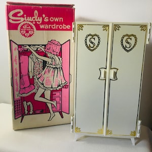 Vintage Sindy Doll Wardrobe: 1968 Pedigree Furniture, Original Box