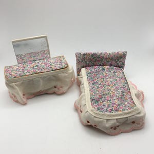 Vintage Dolls house Bed & Dressing Table Set Barton, Dol Toi Doll House Caroline Home, Dolls House Bedroom Furniture 1960/70s