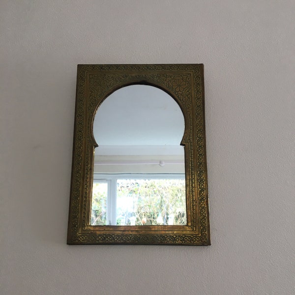 Vintage Brass Moroccan Small Mirror, Wall Decor, Brass Mirror, Hall  Mirror, Wall Mirror, Midcentury Decor