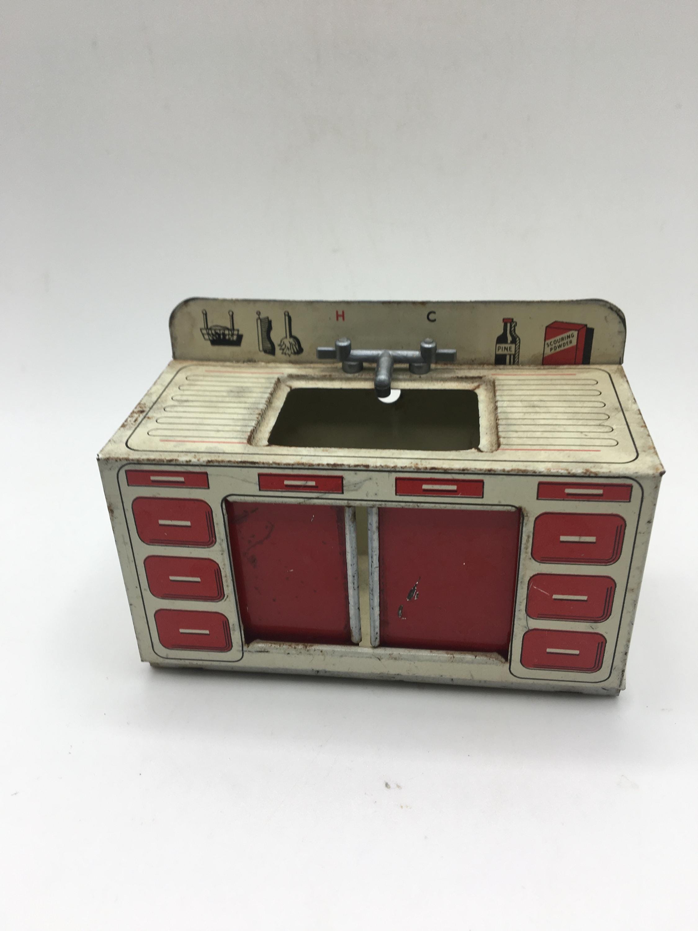 ヴィンテージ ブリムトイ ドールハウス キッチンシンク：1950年代の 