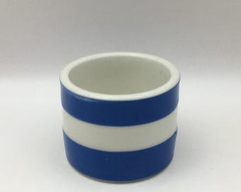 ヴィンテージ コーニッシュウェア ソーサー：ブルー＆ホワイト