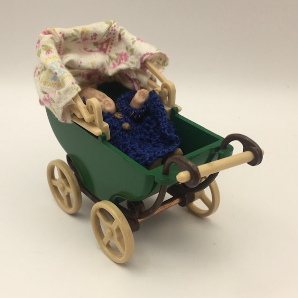 Vintage Dolls house Pram/ Baby Stroller & Baby Epoch 1985 Victorian style Pram