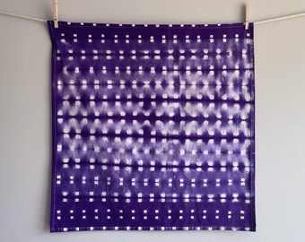 Toalla de cocina de algodón orgánico teñida a mano - shibori morado