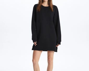 Zacht aanvoelend katoenen regular-fit sweater met lange mouwen zwart