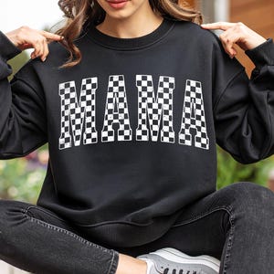 Retro Mama Checkered PNG: Distressed Racing Design (Digital Download