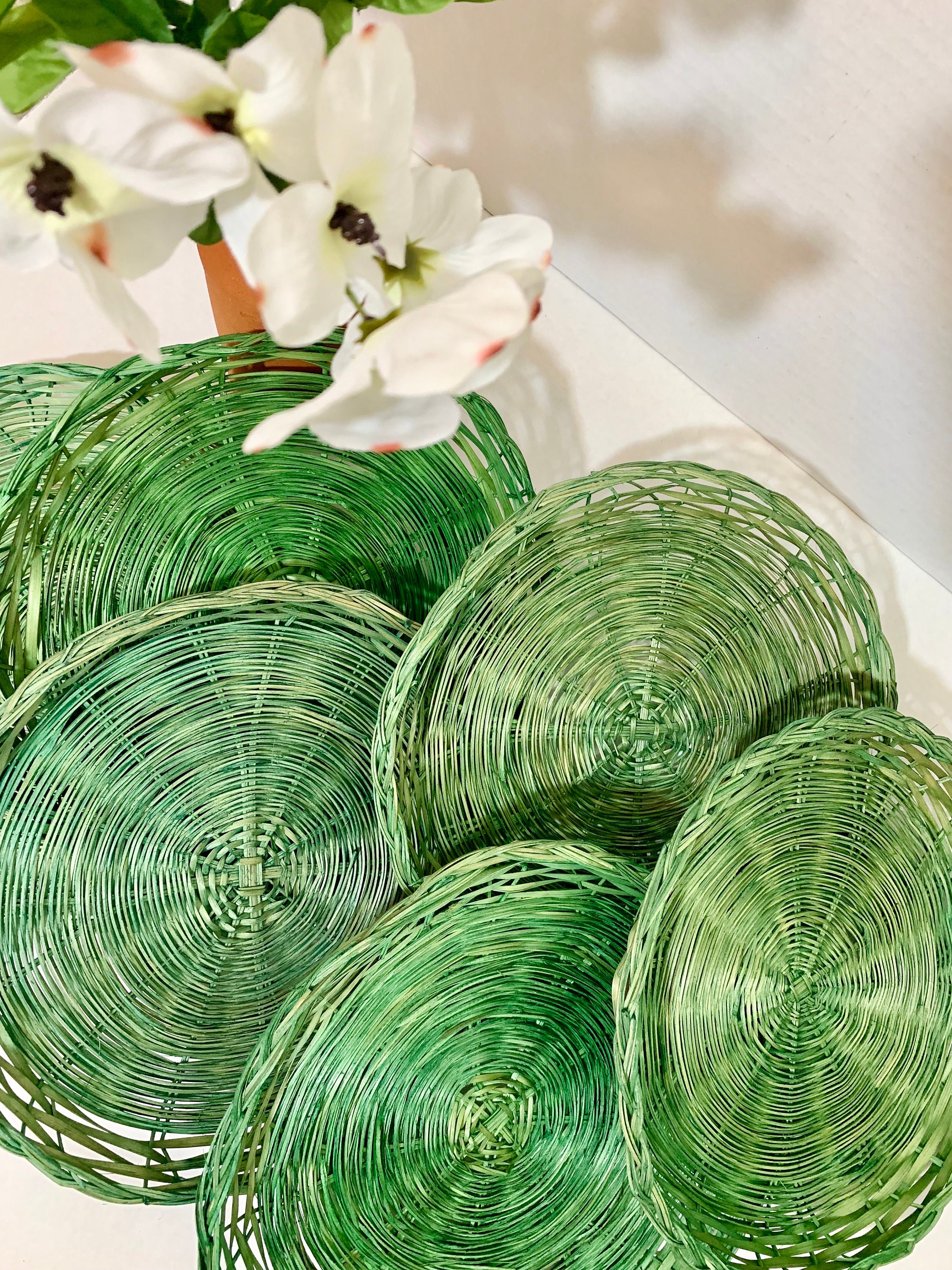 Vintage Green Dyed Woven Wicker Charger Plates Holders 10.5 Set of 6