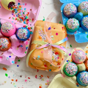 Confetti Eggs - Easter Basket Gifts - Cascarones - Unique Easter Gift - Fiesta