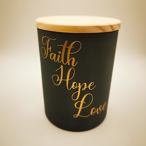 Candle in glass with wooden lid Personalization possible