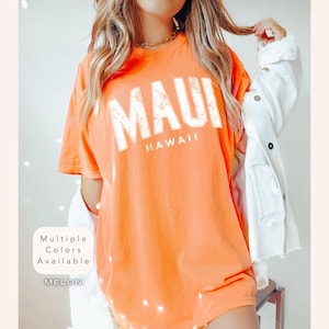Comfort Colors Maui Hawaii Shirt, Distressed Maui Hawaii Tee, Cute Trendy Maui T-Shirt, Retro Varsity Style Graphic Maui HI TShirt