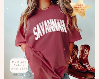 Comfortkleuren Savannah Georgia-shirt, Distressed Savannah-T-shirt, Trendy Varsity Style Savannah-T-shirt, Retro City-T-shirt, Vintage Travel-T-shirt