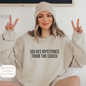 Maglietta divertente sui veri crimini, felpa con cappuccio Crime Junkie, maglione regalo per gli amanti degli omicidi, abbigliamento della serie Forensic Investigation Criminal Justice