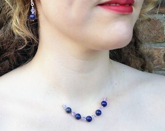 Parure flottante invisible en lapis-lazuli, cristal tchèque bleu-lavande et argent sterling 925 (collier fait main + boucles d'oreilles pendantes)