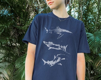 Comfort Colors Shark Ocean Animal Grunge Aesthetic T-shirt | Marine Biology, Surfer & Diver Gift | Plus Size Available