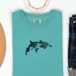 Comfort Colors Orca Grunge Aesthetic T-Shirt | Marine Biology, Zoology, Surfer, Diver Gift