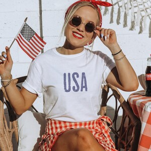 USA Shirt, Retro USA Comfort Colors shirt, 4th of July tee, Retro America shirt Women 4th of July shirt, America Patriotic Shirt, Minimal