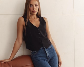 Classic vest for matching suit. Black classic vest. Women&#39;s Vest. Top from Pantsuit. Classic Vest Black for women.