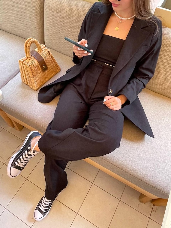 Giselle Oversized Black Blazer