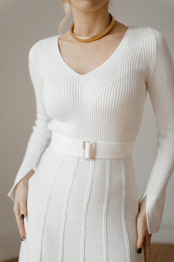 sweater dress with belt V Neck Tie Light Gray  Stunning Mystery Machine wash cold HOT ! Style Dress With