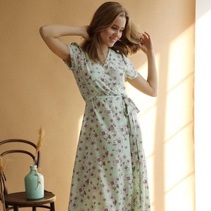 Floral maternity dress. Maternity slip dress. Vintage inspired maternity dress for photo shoot summer -Wrap dress