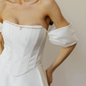 Manches amovibles ivoire pour corset de mariée