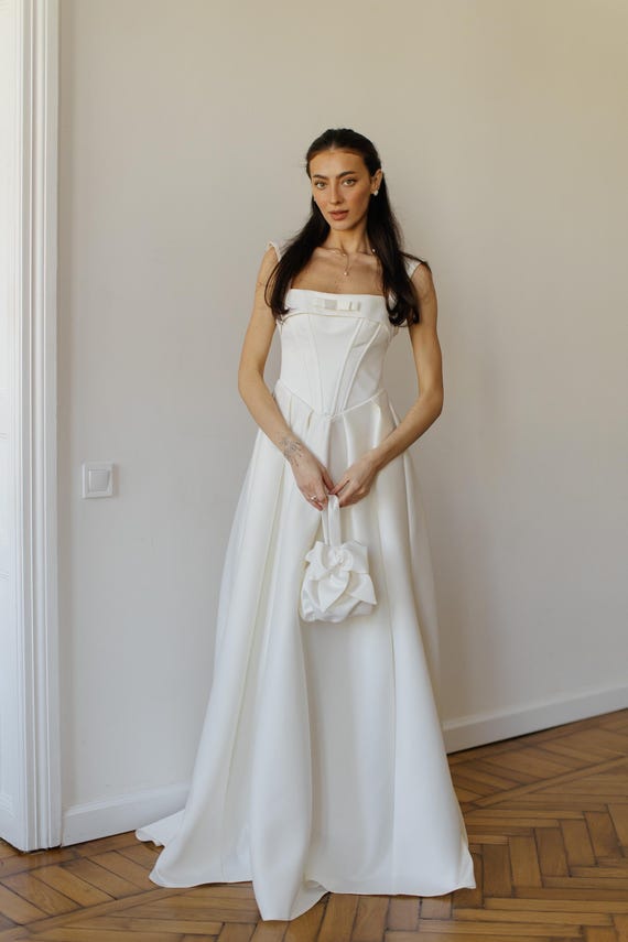 Limited Collection Bridal Dress CINDERELLA White Dress Maxi Skirt and Corset  With Bows. Ivory Simple Wedding Dress.bridal Corset Dress - Etsy Israel