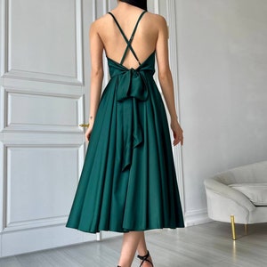 Backless flared silk dress. Emerald Green bridesmaids dress satin dress for date or special occasions. Open back date dress