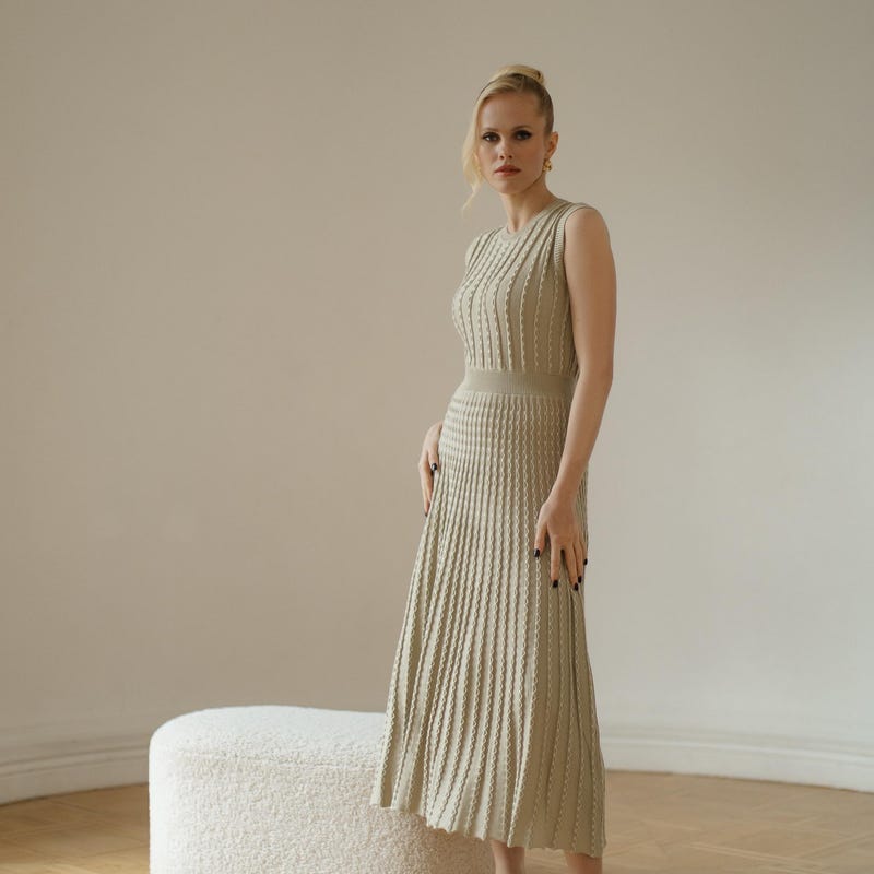 KNITTED - 2 - PIECE SET