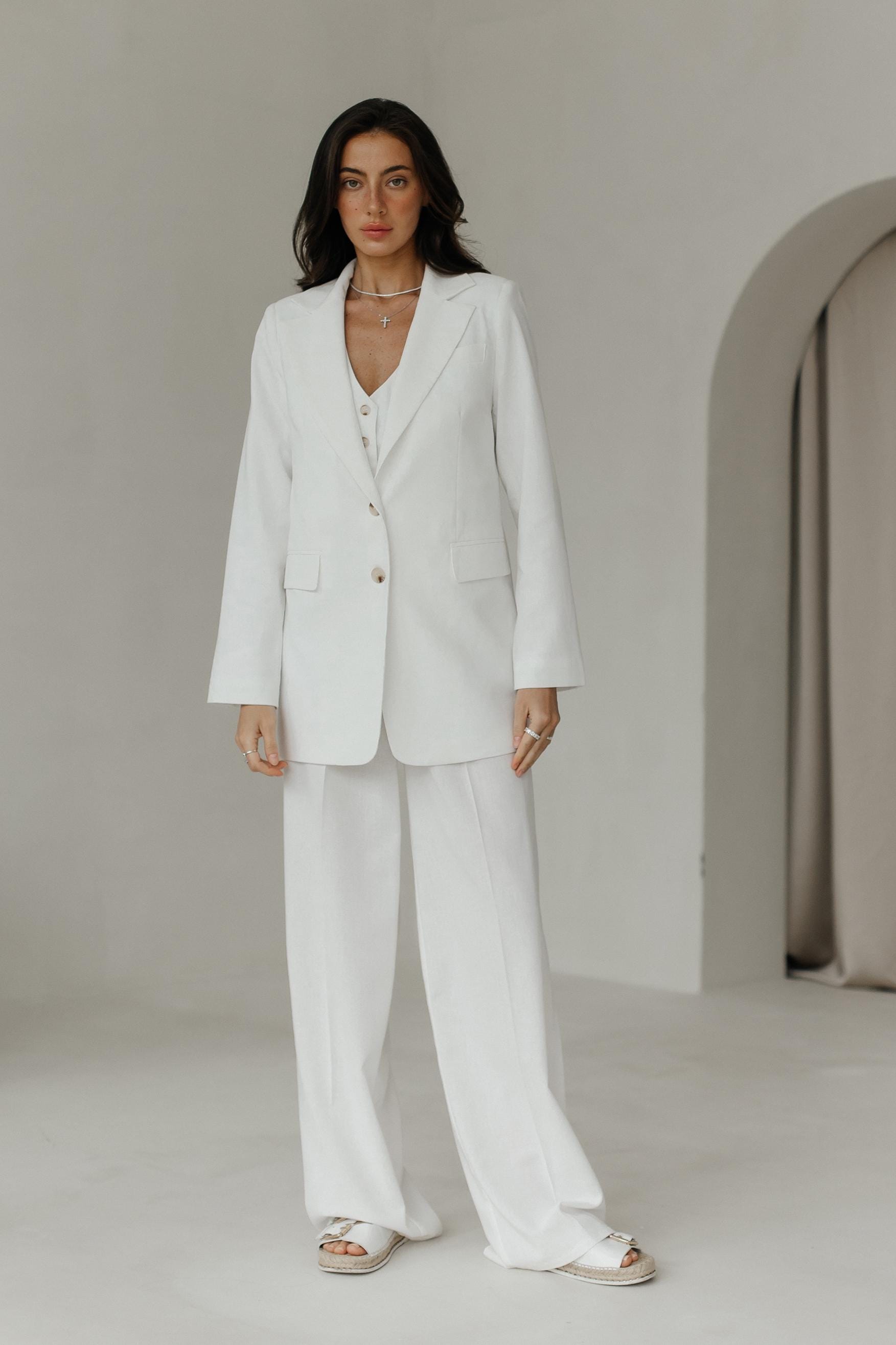 Milky White Linen suit 2-piece suit relaxed fit Blazer Trousers suit. Loose fit straight jacket palazzo wide-leg pants. White Linen suit