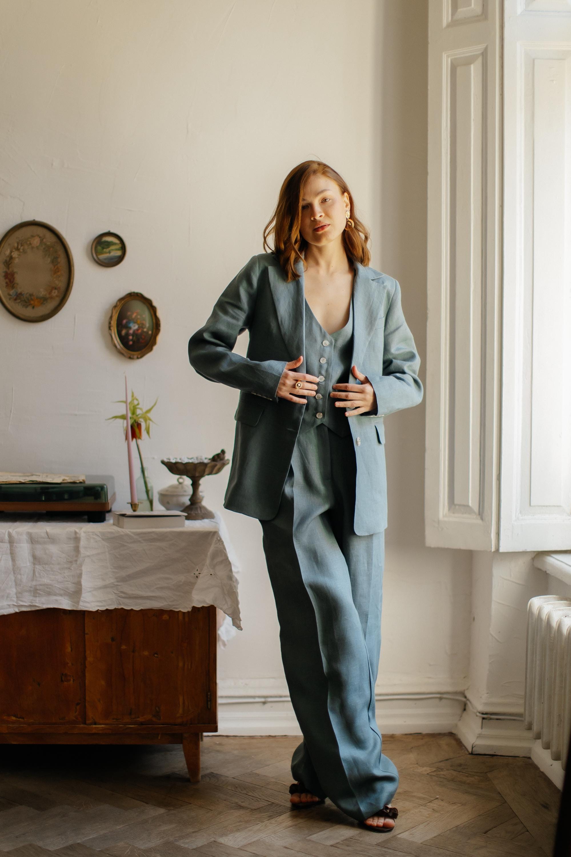 Forest Green Linen 3-piece Matching Suit Straight Jacket, Vest and