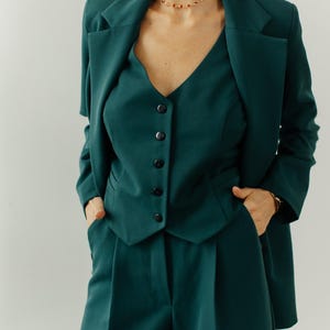 Emerald Green classic pantsuit. Dark Green formal three piece women&#39;s suit.3-piece set Jacket vest and palazzo trousers.Wedding guest suit