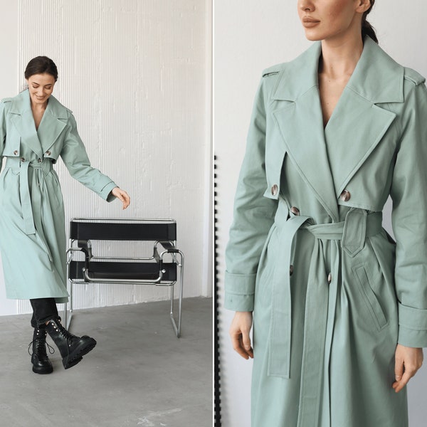 Salbei Oversized klassischer zweireihiger Baumwoll-Trenchcoat für Frauen. Vintage inspirierter langer Mantel - Frühlings- und Herbstmode