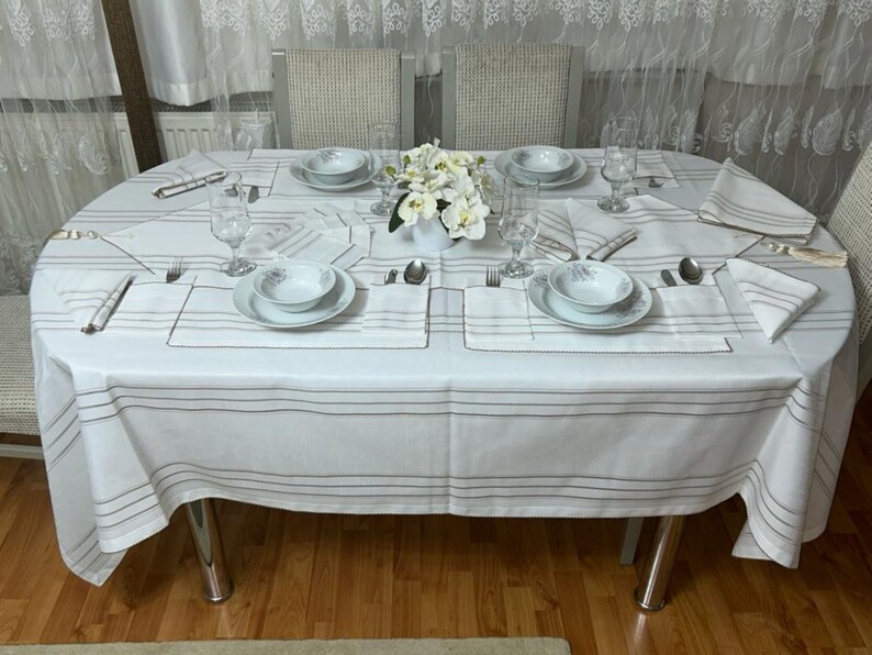 White Linen Tablecloth Napkin and Placemat Set Elegant Tableware Set