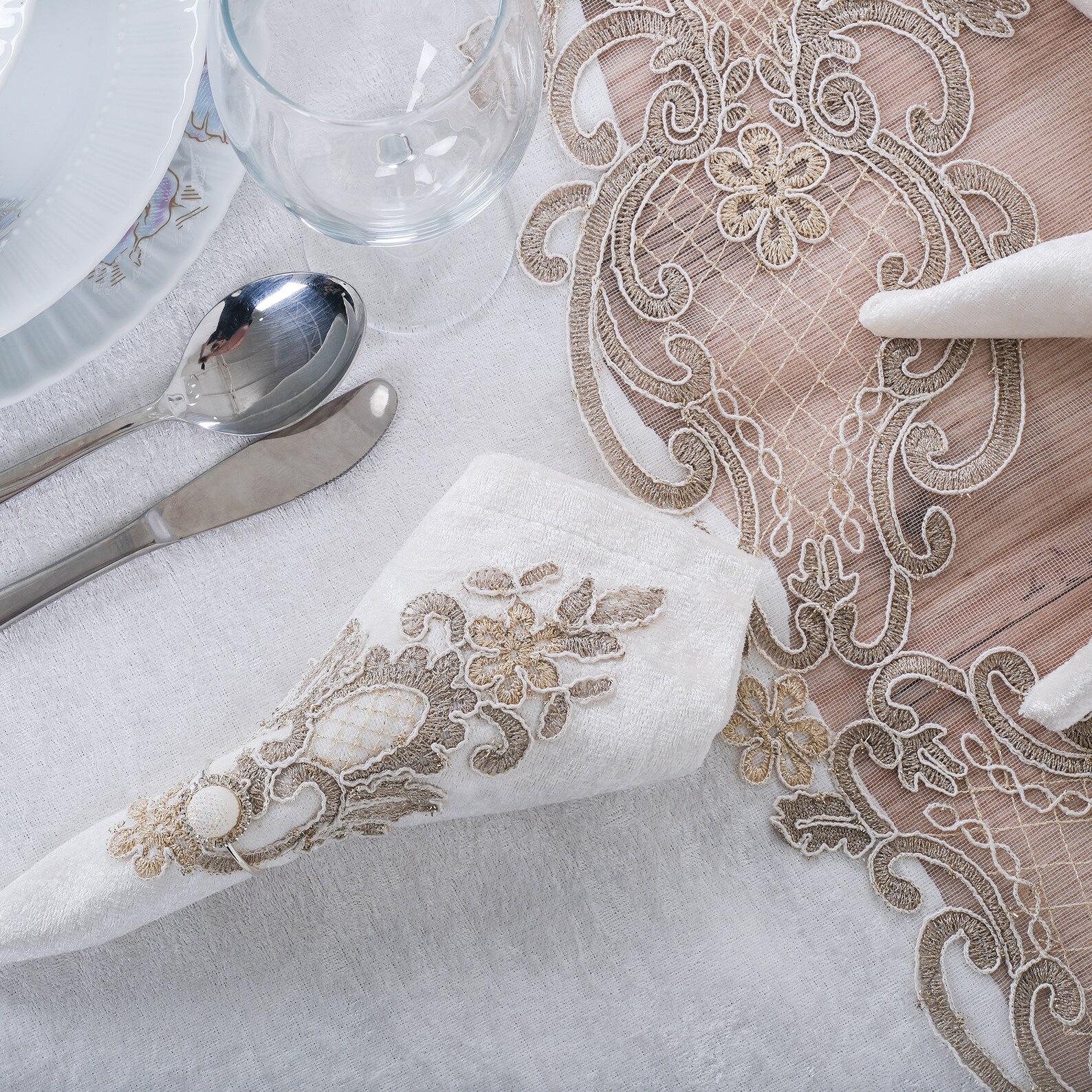 Elegant Embroidered Lace Tablecloth Serviette Tablecloth French Style