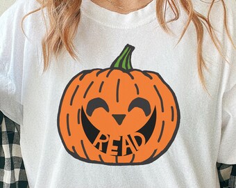 Pumpkin Read Comfort Colors Tee - Fall Reading Shirt