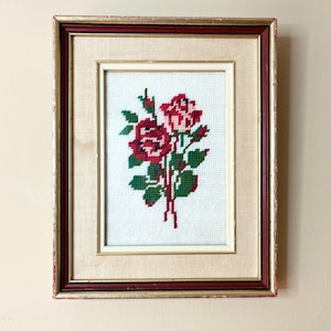 70s Retro Framed Roses Needlepoint | 10x8&quot; Wall Hanging Artwork