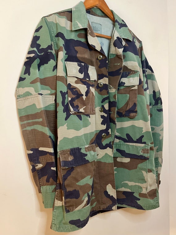 Woodland Camoflauge Army Surplus Lightweight Jacket | Made in USA | Size S-M View 5