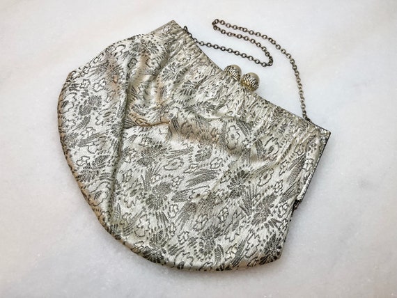 50s 60s Silver-coloured Embroidered Evening Bag |… - image 7