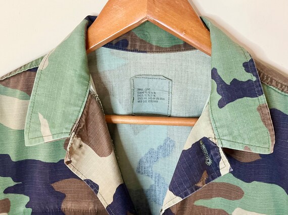 Woodland Camoflauge Army Surplus Lightweight Jacket | Made in USA | Size S-M View 3