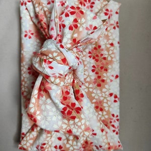 Furoshiki algodón estampado motivo tradicional japonés, papel cadeau. Emballage japonés imagen 2