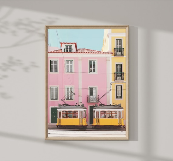 Colorida foto de tranvía de Lisboa | Encantadora impresión de arte de pared | Descarga digital instantánea