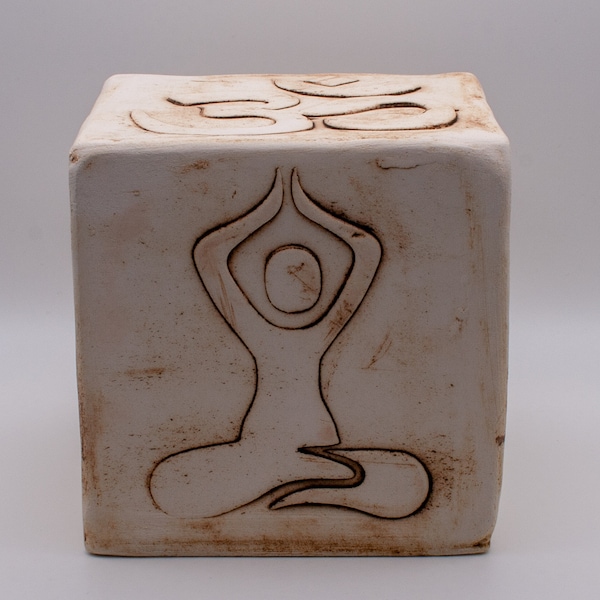 Cubo decorativo de cerámica hecho a mano, posturas de yoga