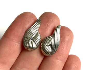 Vintage Sterling Silver Twisted Teardrop Earrings— 925 Silver Large Textured Studs — 1980's Post Earrings